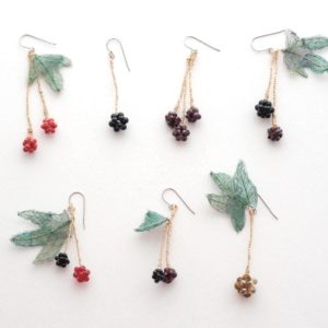 キイチゴのピアス