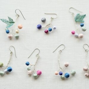 ノブドウのピアス(2023)